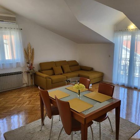 Apartamento Luka Šibenik Exterior foto