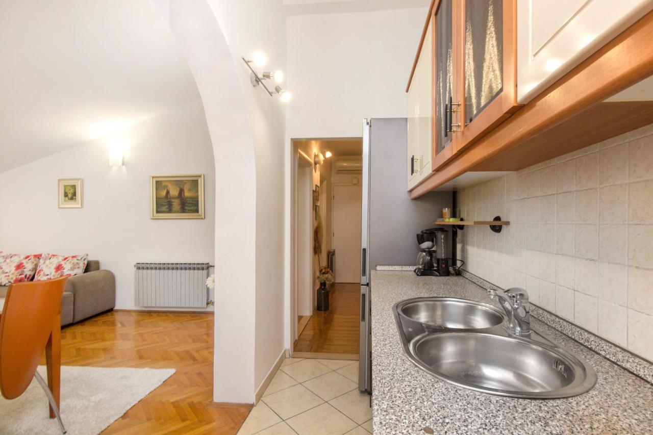 Apartamento Luka Šibenik Exterior foto