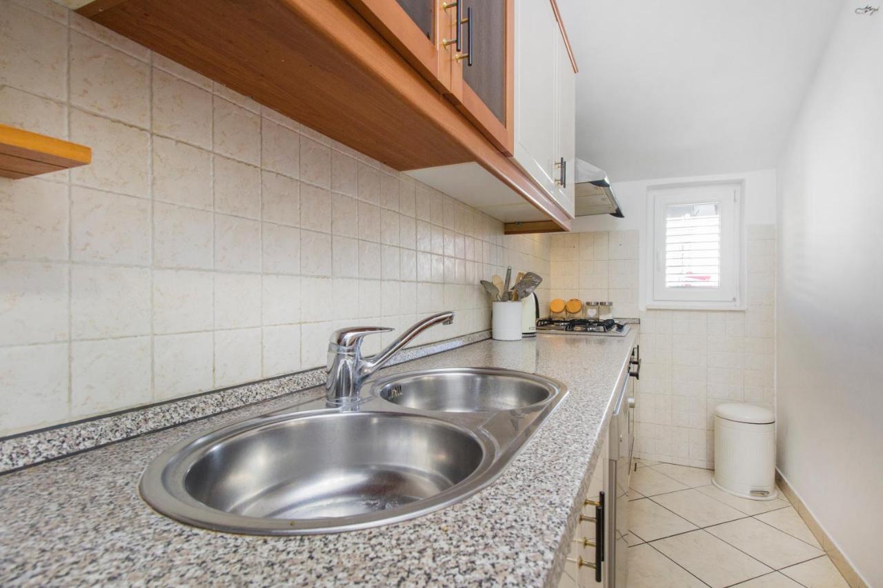 Apartamento Luka Šibenik Exterior foto