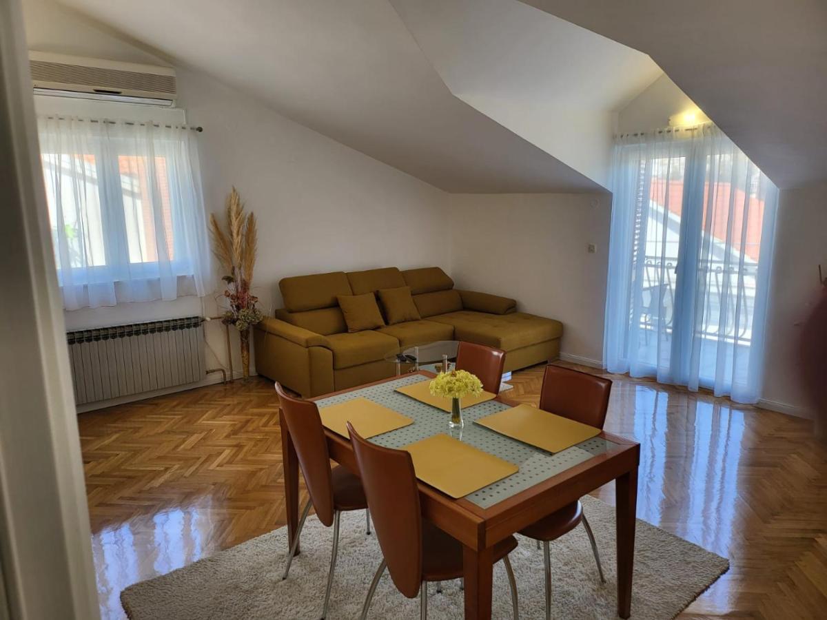 Apartamento Luka Šibenik Exterior foto